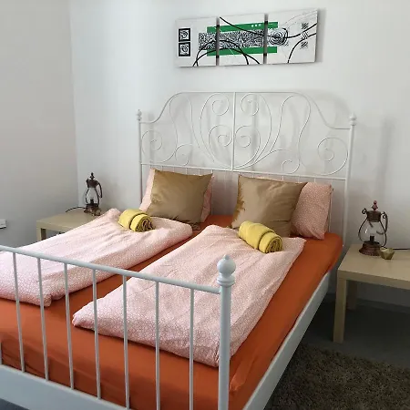 Vlnena Apartment *